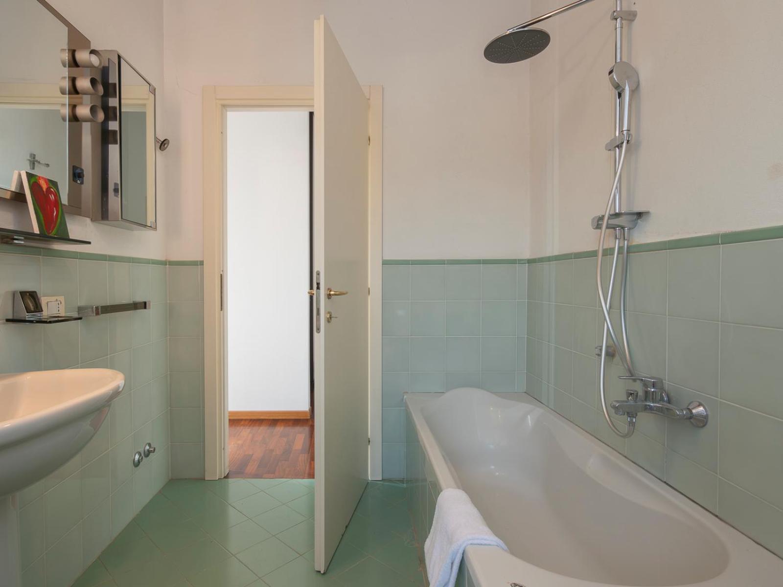 Cascina Torriggio Estates Hotel Rozzano Bagian luar foto